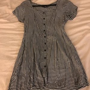 Houndstooth square neck dress